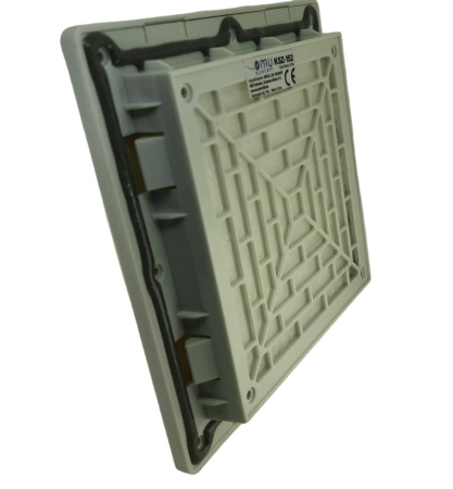 Grilaj cu filtru pentru tablouri electrice 152x152mm IP54 [1]