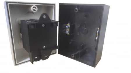 Intrerupator 10A 4kw 0-1 ON-OFF 3 poli 400V AC IP65 industrial aplicat casetat blocabil 3x10A [5]