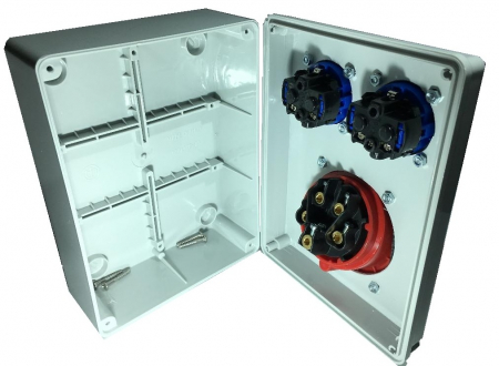 Panou din plastic echipat 1 priza 5 poli 16A si 2 prize monofazice 16A 190x140mm organizare de santier IP44 [2]