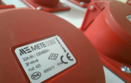 Tablou metalic echipat 1000x600x250mm cu 4 prize trifazice 5 poli 3P+N+E 32A, 4 prize trifazice 5 poli 3P+N+E 16A si 6 prize monofazice schuko 16A cu aparataj Schneider pentru distributie, organizare [6]