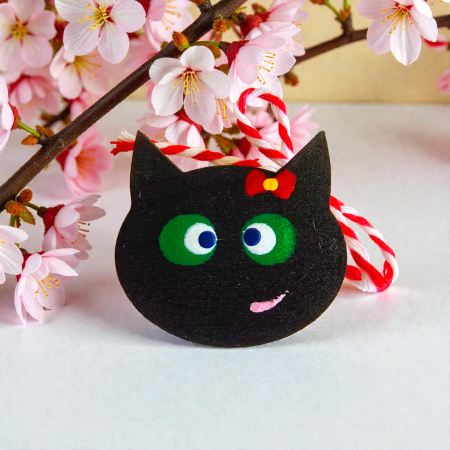 Brose - brosa pisica ochi verzi