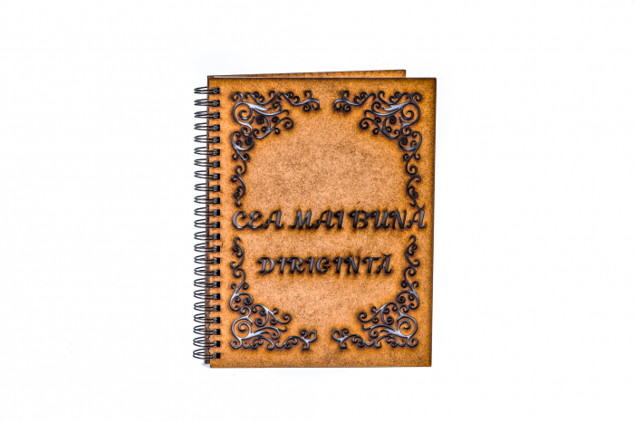 Agenda A5 personalizata din lemn - Cea mai buna diriginta! [2]