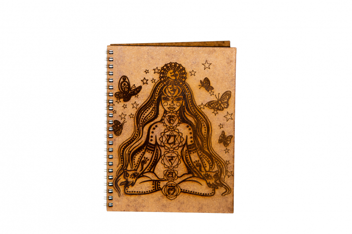 Agenda A5 personalizata din lemn cu cele 7 chakre [2]