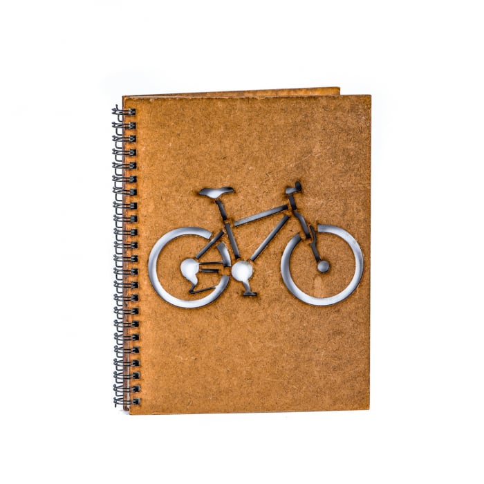 Agenda A5 personalizata din lemn cu o bicicleta [1]