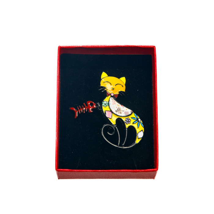 Brosa medie cu pisicuta galbena stilizata cu pestisor [2]