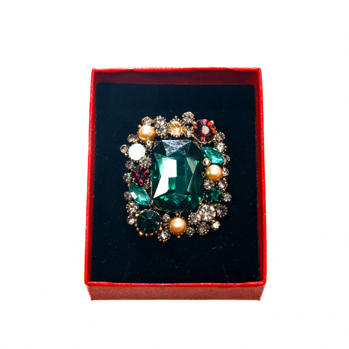 Brosa medie eleganta aurie cu pietricele verzi [3]