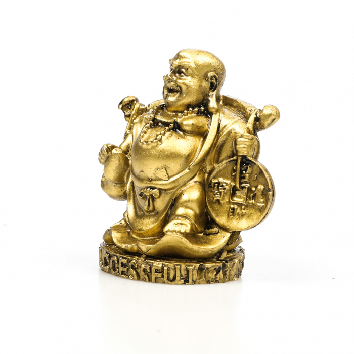 Buda, cu moneda chinezeasca in balanta, pentru fericire si bani [4]