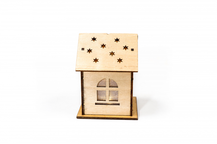 Casuta din lemn care lumineaza - ornament de brad [4]