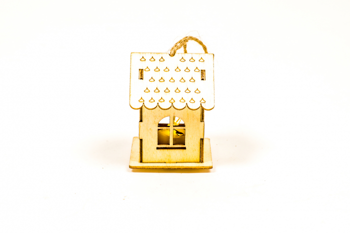 Casuta micuta din lemn care lumineaza cu clopot [3]