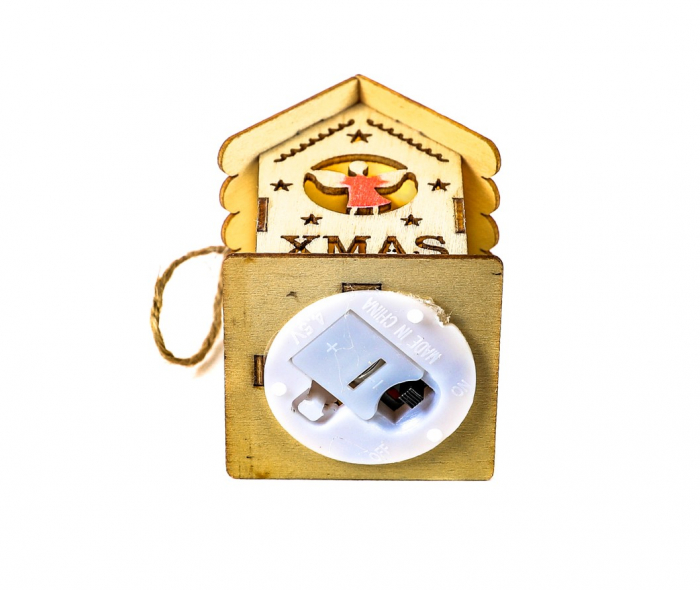 Casuta micuta din lemn care lumineaza cu inger [5]