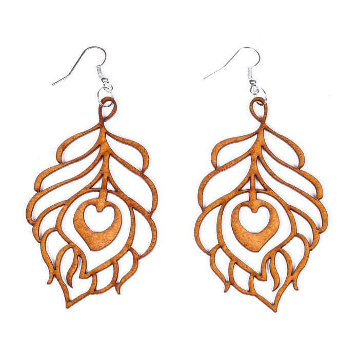Cercei din lemn model neuniform cu inima [2]