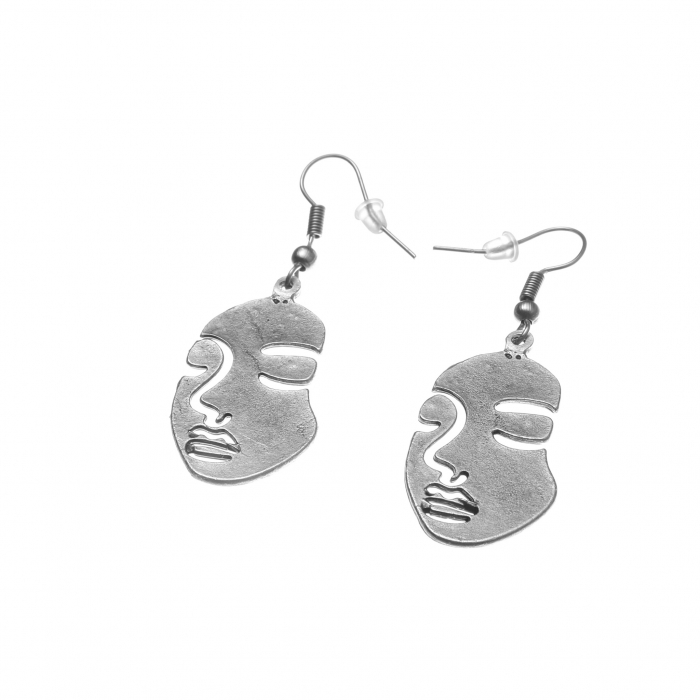 Cercei Zamac in Forma unei Fete Umane [2]