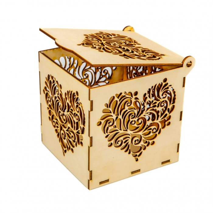 Cutie din lemn cu inima pentru cadouri [4]