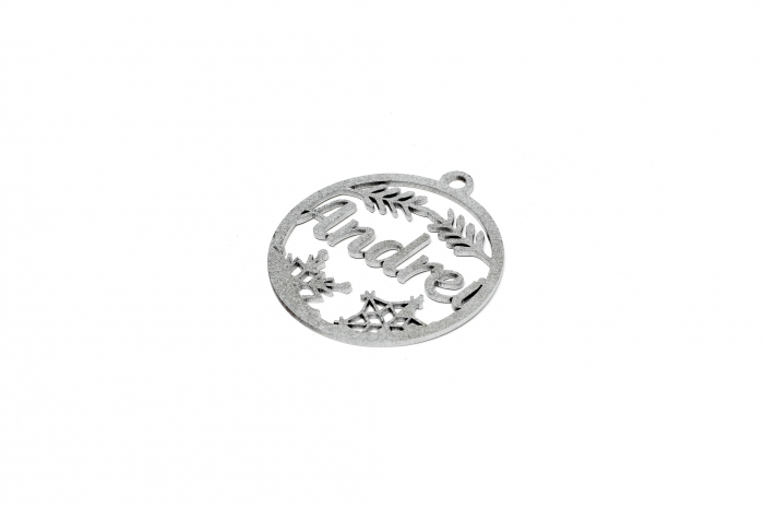 Decoratiune argintie din lemn cu nume - Andrei [2]