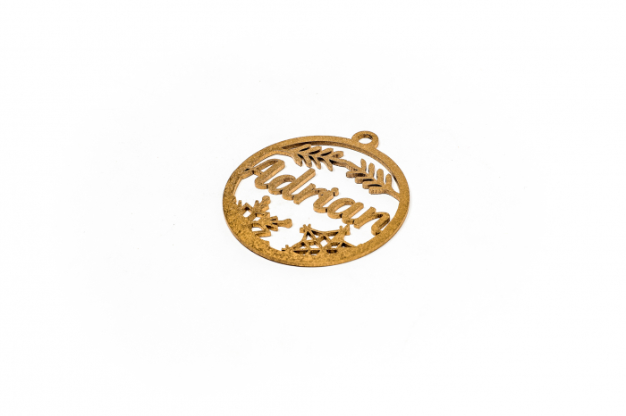 Decoratiune aurie din lemn cu nume - Adrian [2]