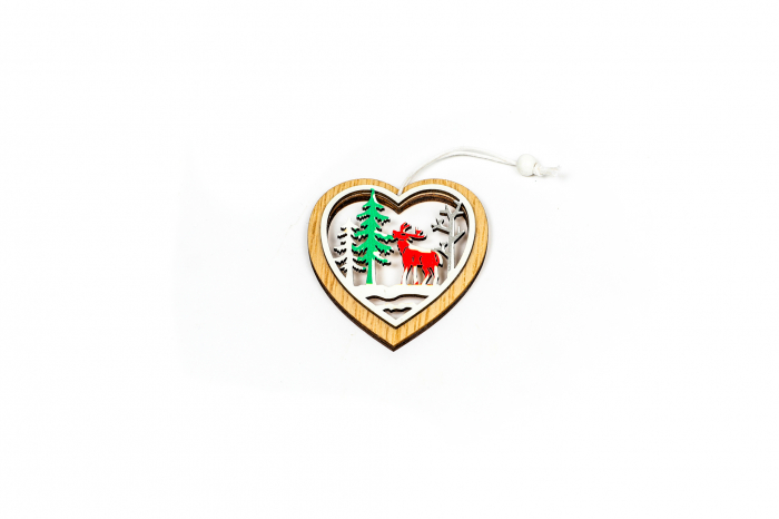 Decoratiune din lemn inima cu ren [2]