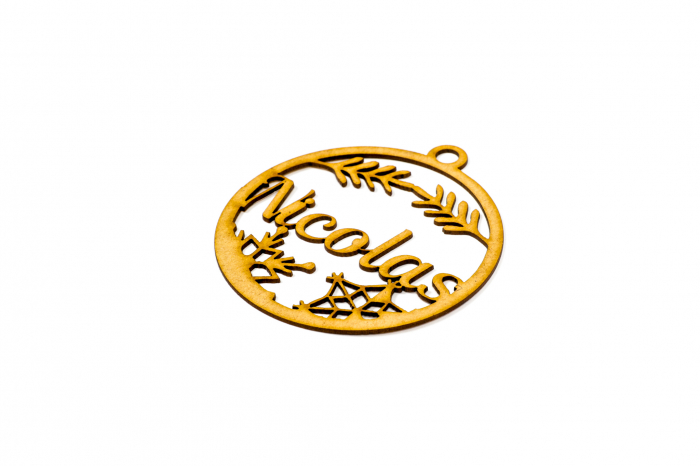 Decoratiune din lemn natur cu nume - Nicolas [2]