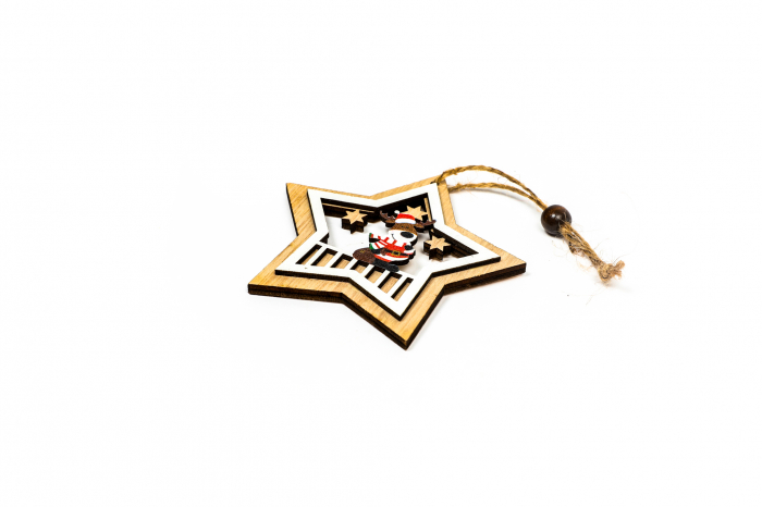 Decoratiune din lemn stea cu ren [3]