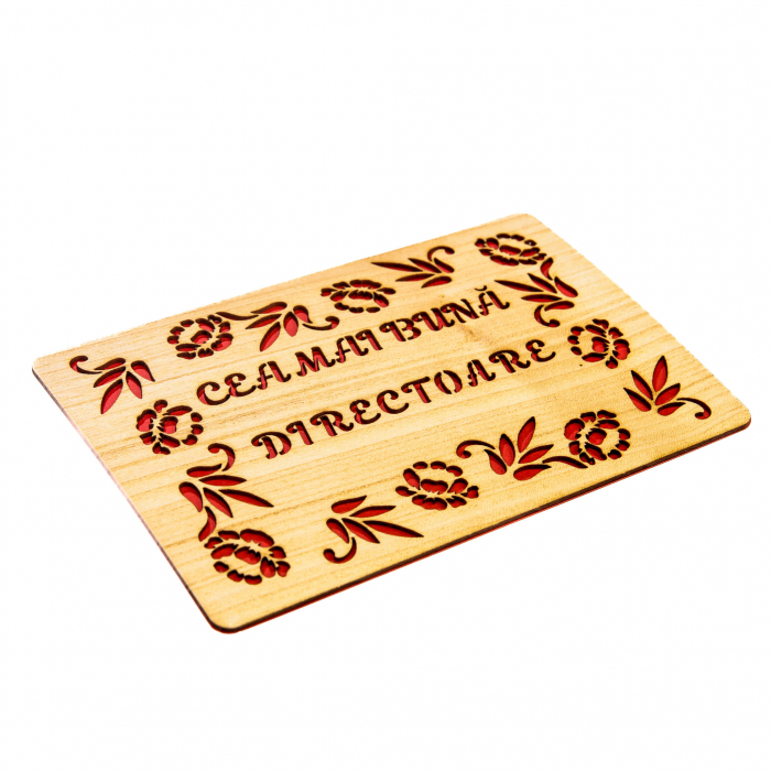 Felicitare personalizata din lemn - Cea mai buna directoare! [2]