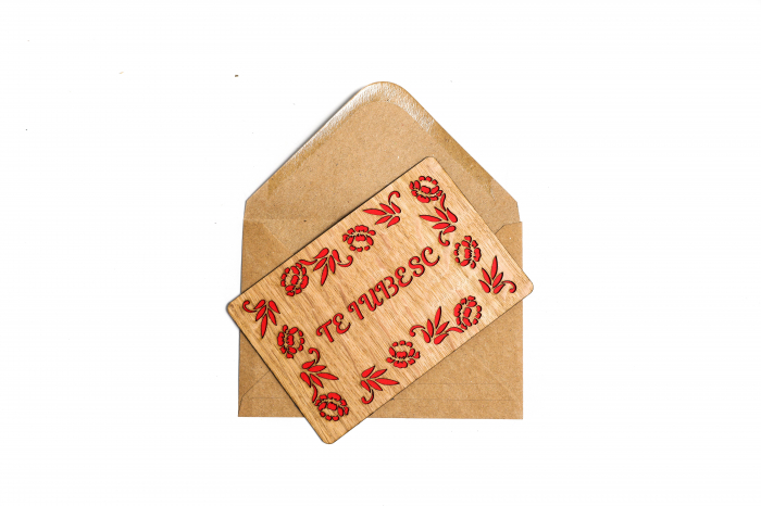 Felicitare personalizata din lemn - te iubesc! [3]