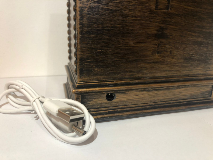 Ornament semineu care lumineaza cu sania lui Mos Craciun [4]