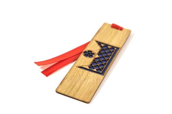 Semn de carte din lemn cu model [4]