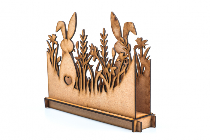 Suport de servetele din lemn cu iepuras si flori [2]