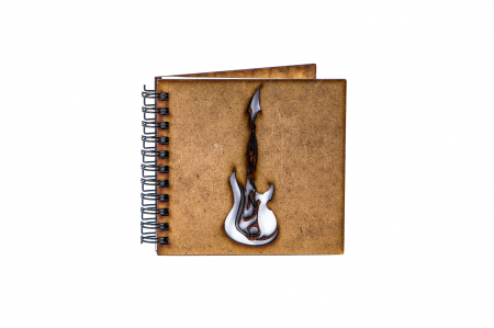 Agende 10x10 - Agenda 10x10 personalizata din lemn cu chitara electrica