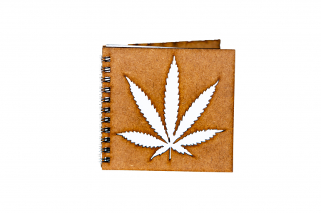 Agenda 10x10 personalizata din lemn cu frunza de marijuana decupata [0]