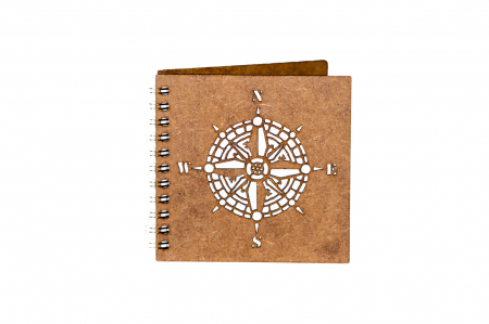 Agende 10x10 - Agenda 10x10 personalizata din lemn cu o busola