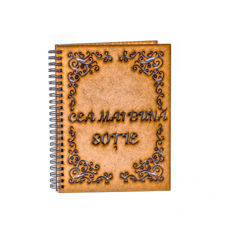 Cadouri pentru EA - Agenda A5 personalizata din lemn - Cea mai buna sotie!