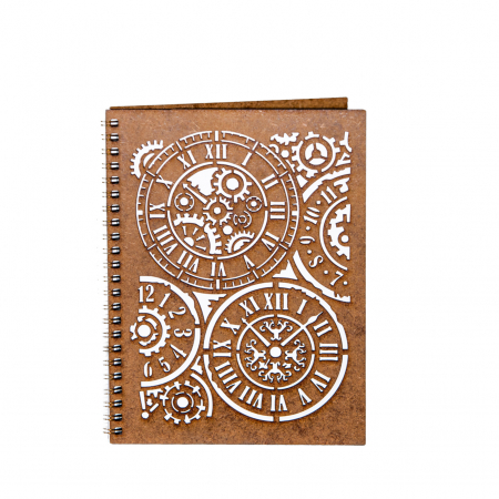 Cadouri pentru EL - Agenda A5 personalizata din lemn cu un mecanism de ceas circular