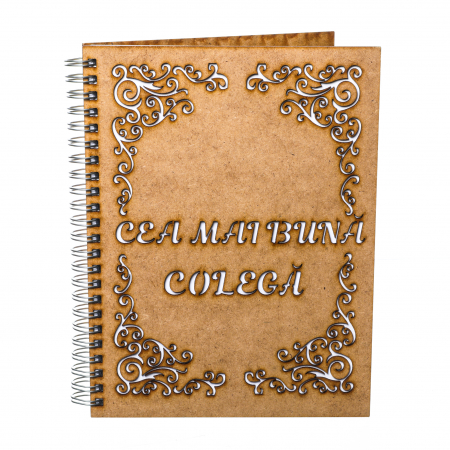 Agende cu mandale si alte modele - Agenda A5 personalizata din lemn pentru cea mai buna COLEGA