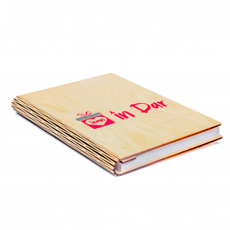 Agenda A5 PRINT UV cu model special si/sau logo client- inchidere cu capse metalice [5]