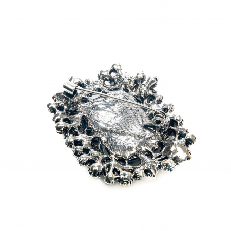 Brosa medie eleganta argintie cu pietricele albastre [1]