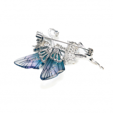 Brosa medie eleganta argintie cu zana cu aripi albastre [1]