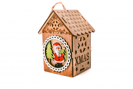 Casuta din lemn care lumineaza mos cu brazi [1]