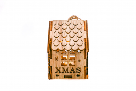 Casuta din lemn care lumineaza [3]