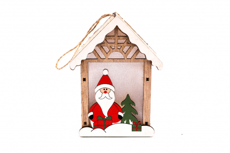 Decoratiuni cu peisaje de iarna - Casuta din lemn care lumineaza cu mos