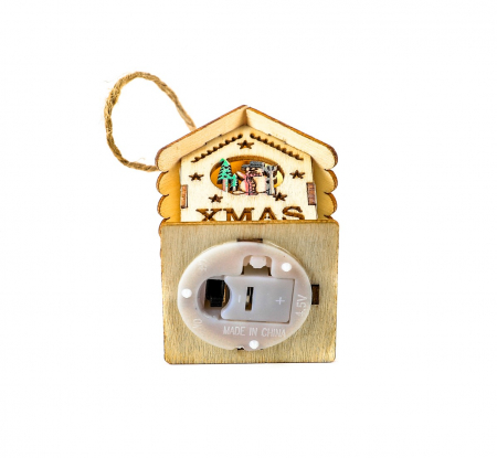 Casuta micuta din lemn care lumineaza cu om de zapada [2]