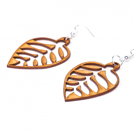 Cadouri de Paste - Cercei din lemn funza decupata