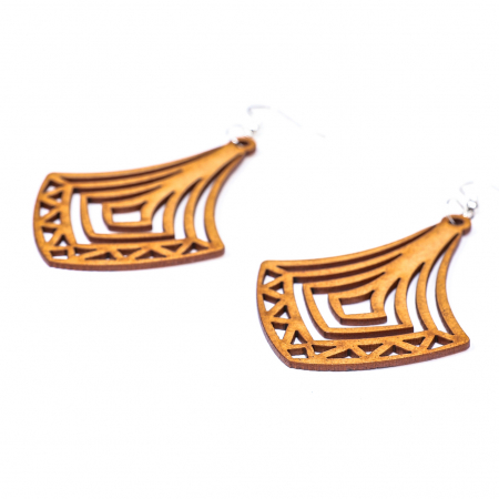 Cercei din lemn - Cercei din lemn model cu triunghiuri