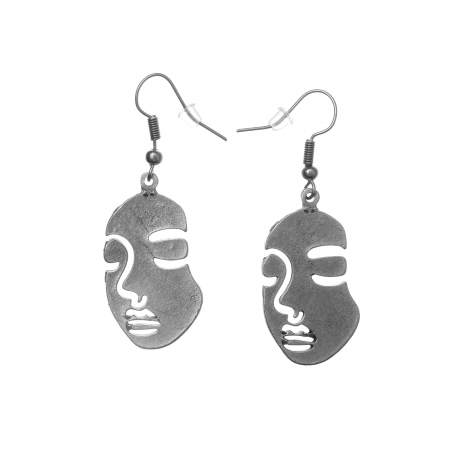 CERCEI ZAMAC - Cercei Zamac in Forma unei Fete Umane