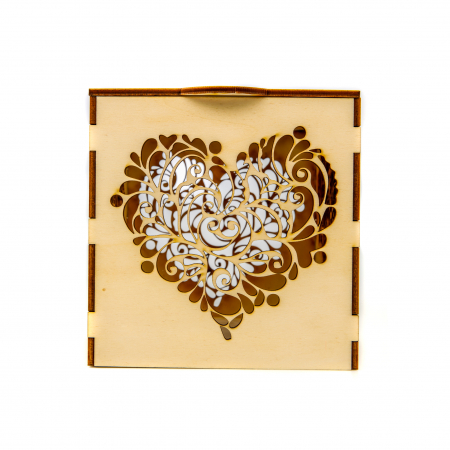 Cutie din lemn cu inima pentru cadouri [6]