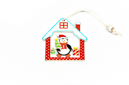 Decoratiune din lemn casuta cu pinguin [0]