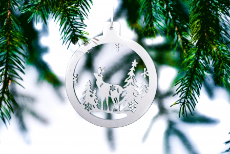 Decoratiune din lemn cu ren [0]