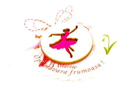 Insigna din lemn cu o balerina [1]