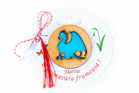 Insigne - Insigna din lemn cu un dragon