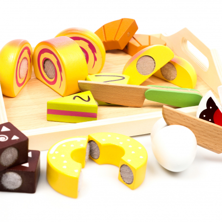 Set Montessori cu produse de patiserie din lemn [4]
