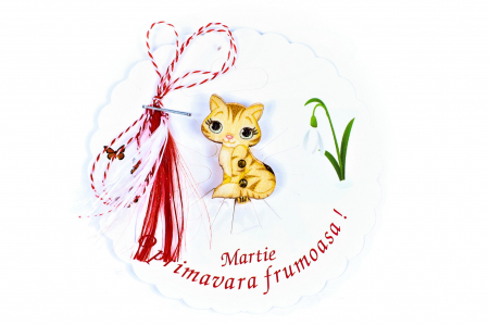 Martisor-brosa cu o pisicuta [0]